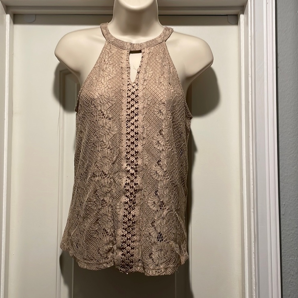 Tan key hole tank top